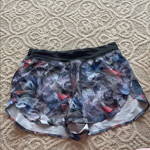 Lululemon Fast and Free High-Rise classic fit split Short 3”